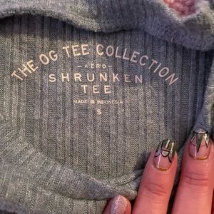 Cropped long sleeve top